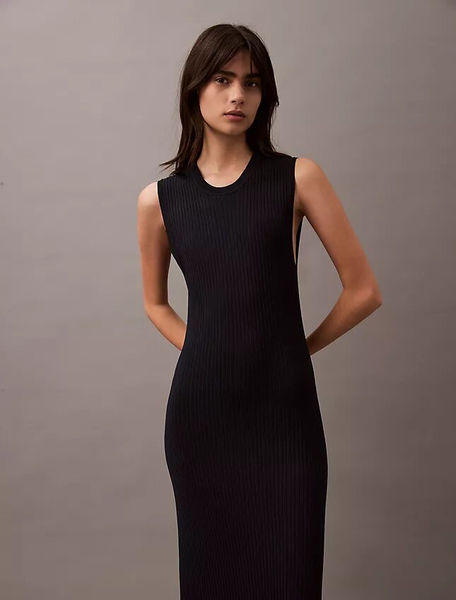 Robe longue en viscose côtelée Robe longue en viscose côtelée