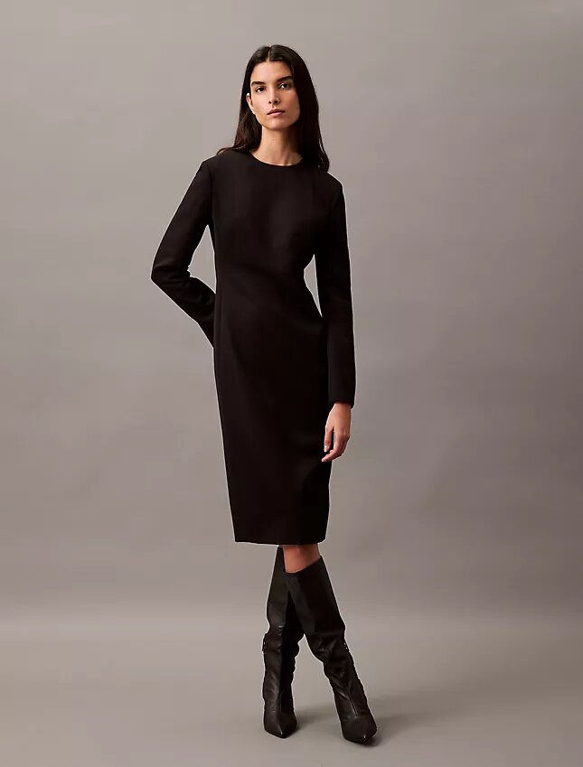 Robe mi-longue en crêpe Robe mi-longue en crêpe