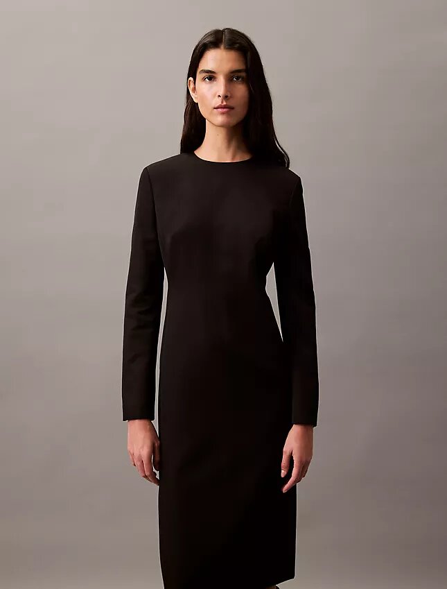 Robe mi-longue en crêpe Robe mi-longue en crêpe
