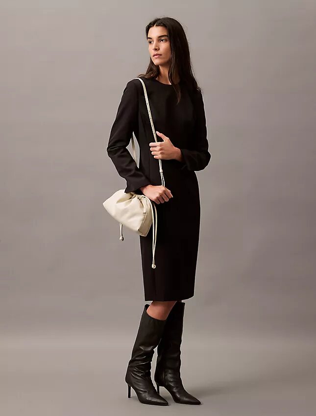 Robe mi-longue en crêpe Robe mi-longue en crêpe