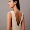 Robe mi-longue sans manches en bouclé côtelé Robe mi-longue sans manches en bouclé côtelé