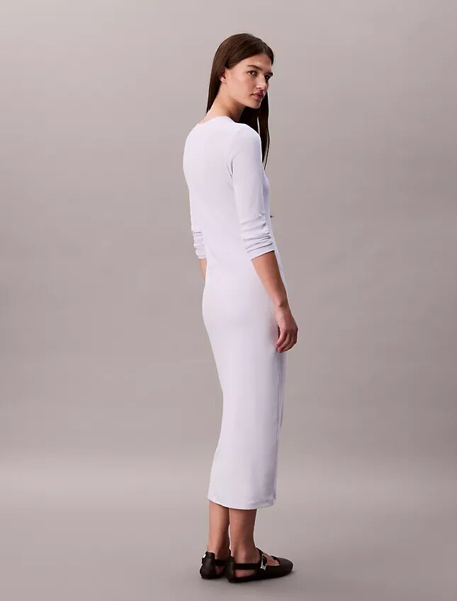 Robe midi ajustée Robe midi ajustée