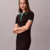 Robe midi à bordures colorées Robe midi à bordures colorées