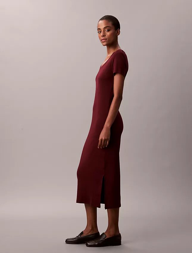 Robe midi en coton raffiné Robe midi en coton raffiné