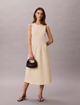 Robe midi évasée Robe midi évasée