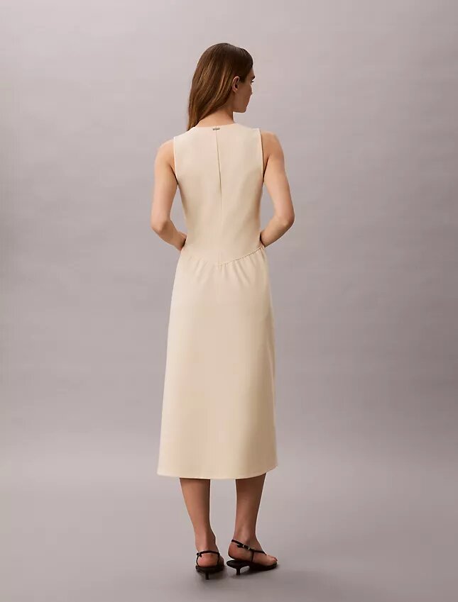 Robe midi évasée Robe midi évasée