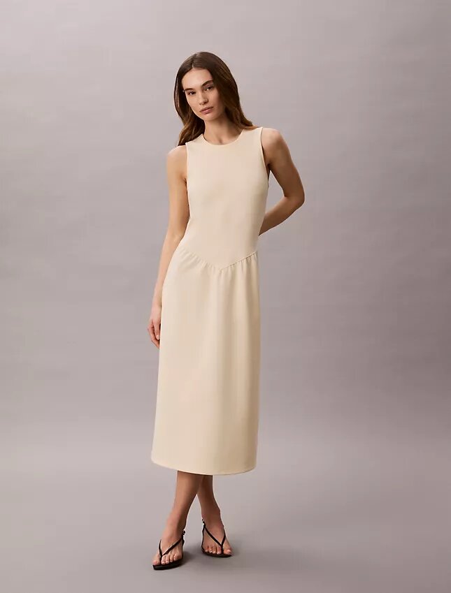 Robe midi évasée Robe midi évasée