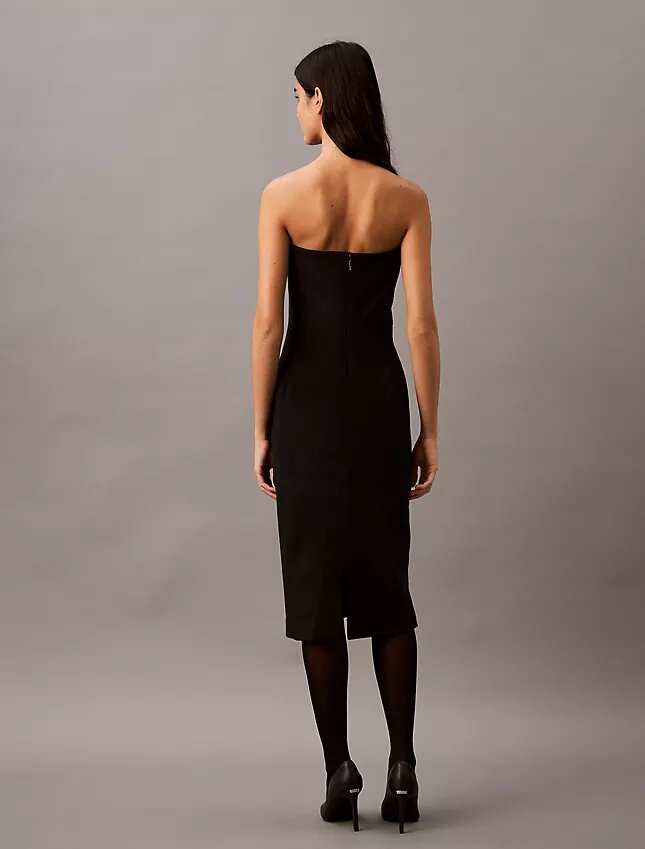 Robe sans bretelles en laine mélangée brossée Robe sans bretelles en laine mélangée brossée