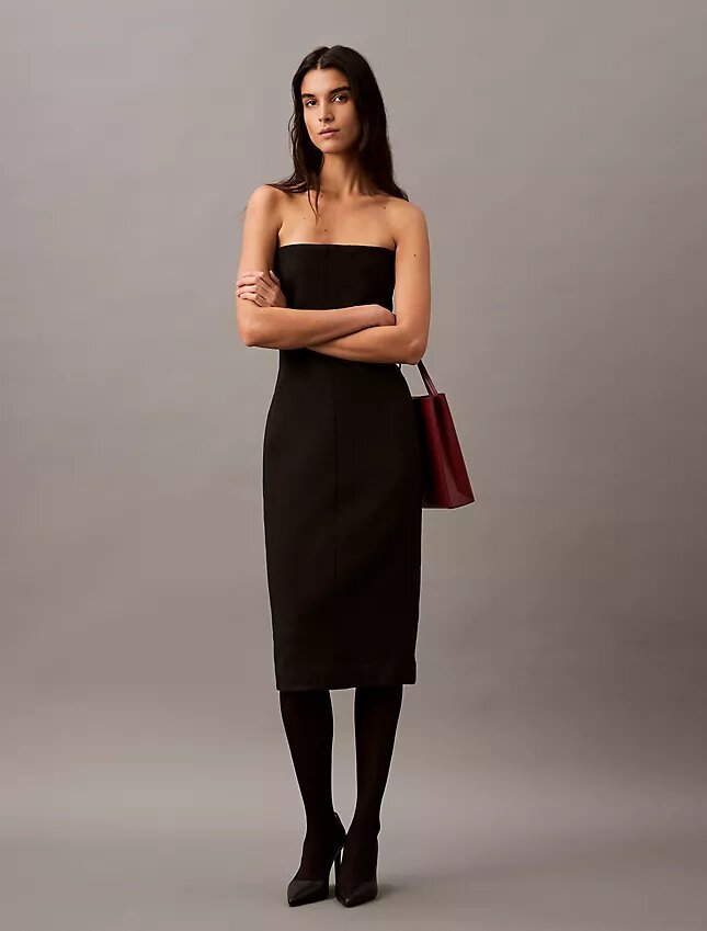 Robe sans bretelles en laine mélangée brossée Robe sans bretelles en laine mélangée brossée