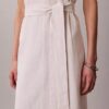 Robe sans manches à col en V et ceinture en mélange de lin Robe sans manches à col en V et ceinture en mélange de lin