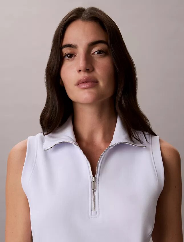 Robe sans manches en molleton à fermeture éclair 1/4 Robe sans manches en molleton à fermeture éclair 1/4