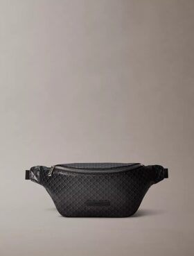 Sac banane à logo emblématique sur toute la surface de la ceinture Sac banane à logo emblématique sur toute la surface de la ceinture