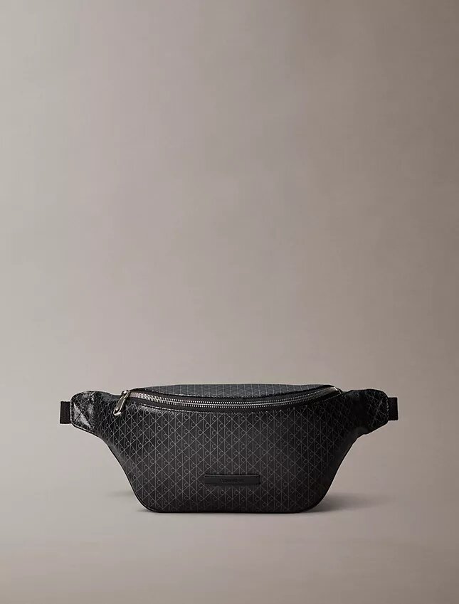 Sac banane à logo emblématique sur toute la surface de la ceinture Sac banane à logo emblématique sur toute la surface de la ceinture