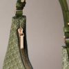 Sac à bandoulière avec logo emblématique sur toute la surface