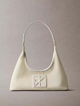 Sac à bandoulière en maille avec logo emblématique