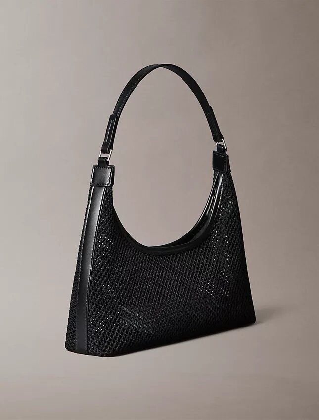 Sac à bandoulière en maille avec logo emblématique Sac à bandoulière en maille avec logo emblématique