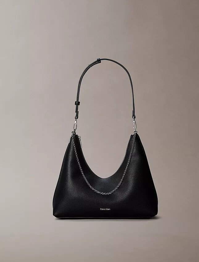Sac à bandoulière en simili cuir grainé avec logo emblématique Sac à bandoulière en simili cuir grainé avec logo emblématique