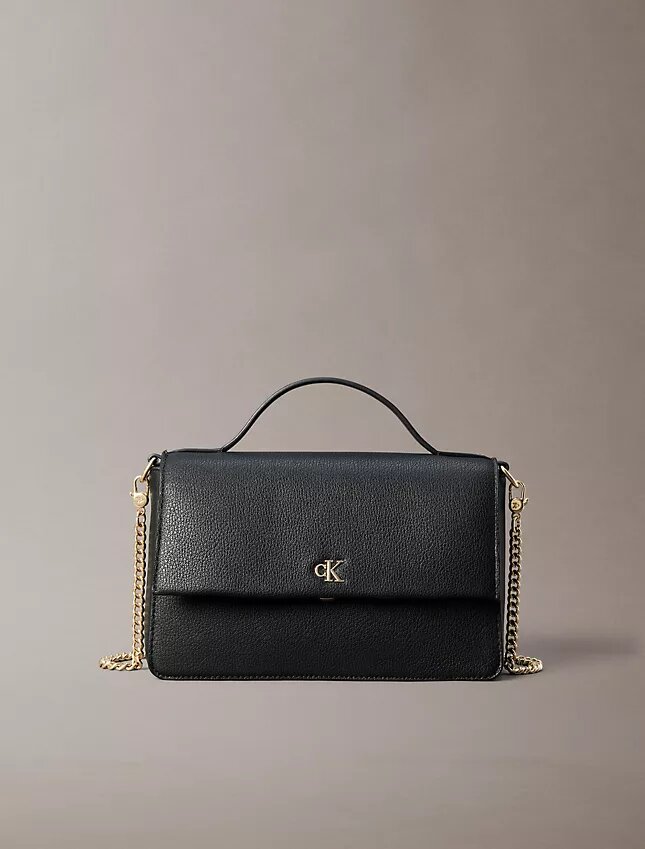 Sac à bandoulière minimaliste à rabat Monogram Sac à bandoulière minimaliste à rabat Monogram