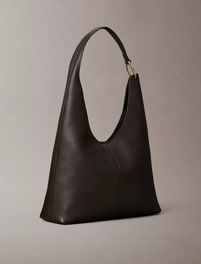 Sac à bandoulière moyen en cuir souple Sac à bandoulière moyen en cuir souple