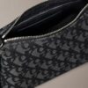 Sac à bandoulière à plis avec logo Monogram