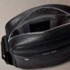 Sac de reporter avec logo emblématique en relief sur toute la surface