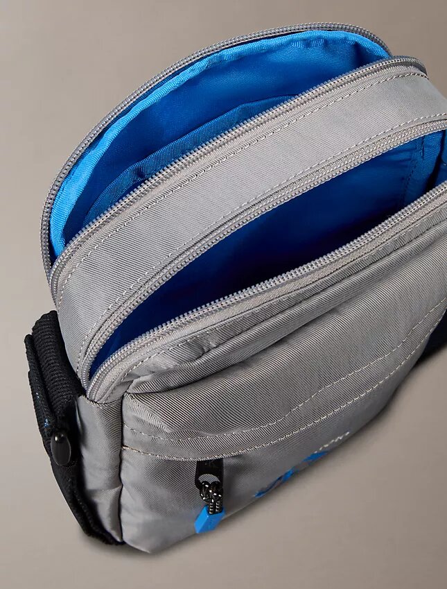 Sac de reporter Monologo Sac de reporter Monologo