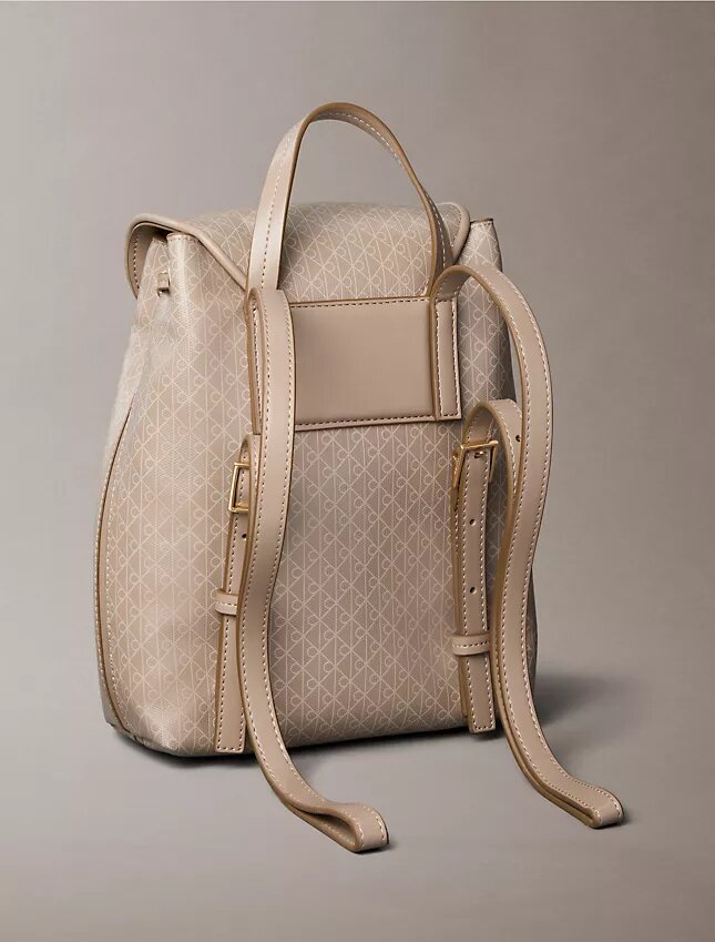 Sac à dos avec logo emblématique sur toute la surface Sac à dos avec logo emblématique sur toute la surface