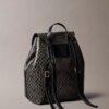 Sac à dos avec logo emblématique sur toute la surface Sac à dos avec logo emblématique sur toute la surface