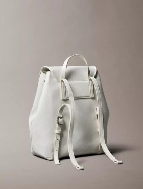 Sac à dos avec logo emblématique sur toute la surface