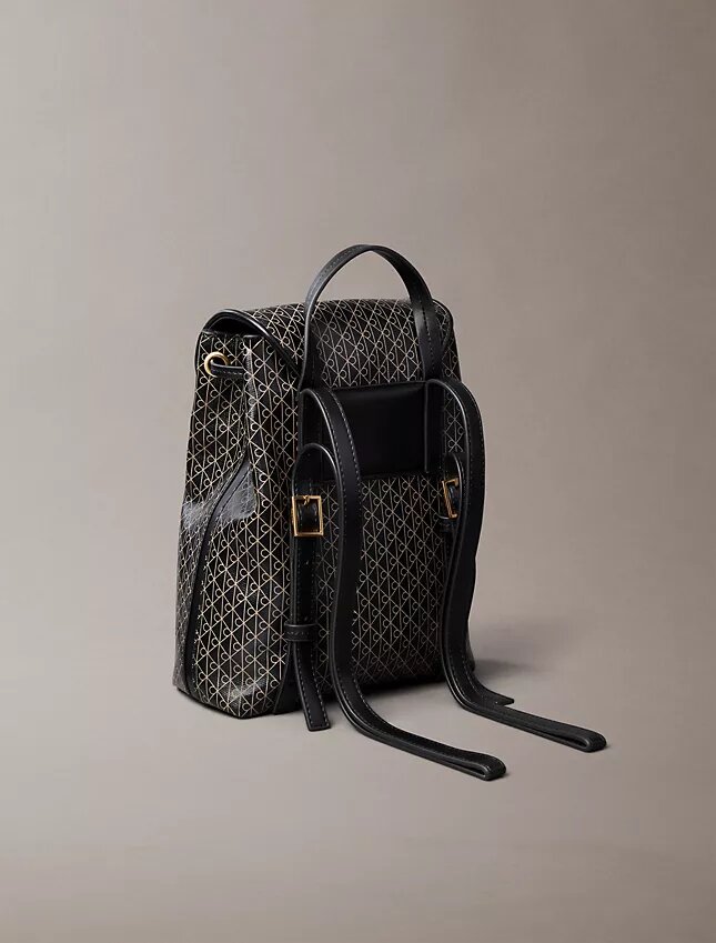 Sac à dos avec logo emblématique sur toute la surface Sac à dos avec logo emblématique sur toute la surface