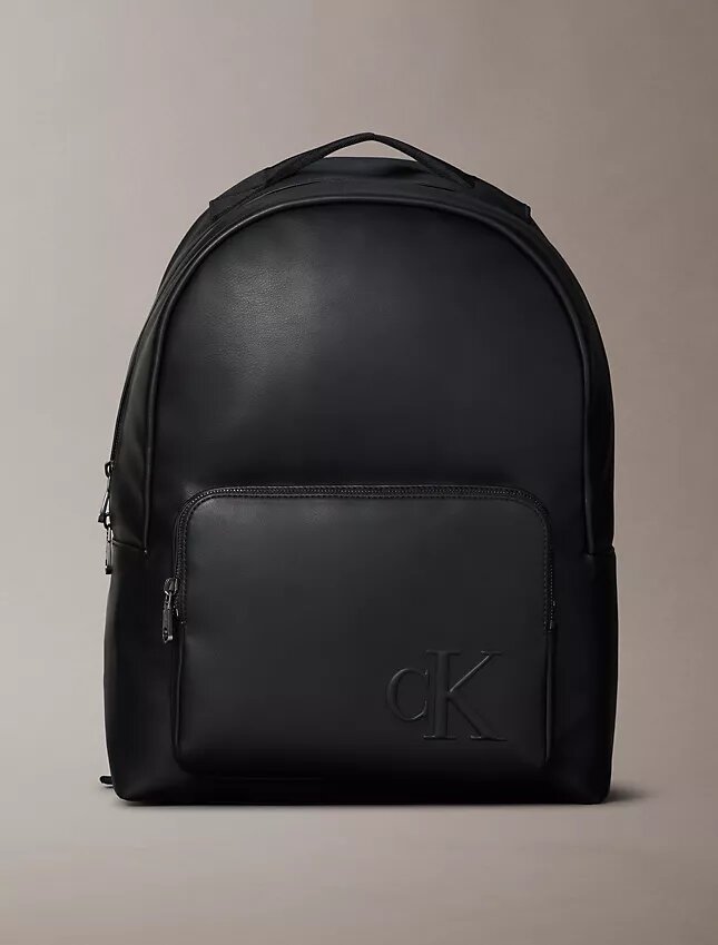 Sac à dos avec monogramme en relief Sac à dos avec monogramme en relief
