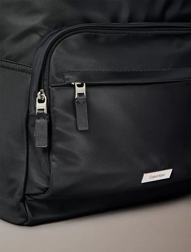 Sac à dos en nylon mat Sac à dos en nylon mat