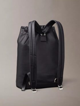 Sac à dos en nylon mat à cordon