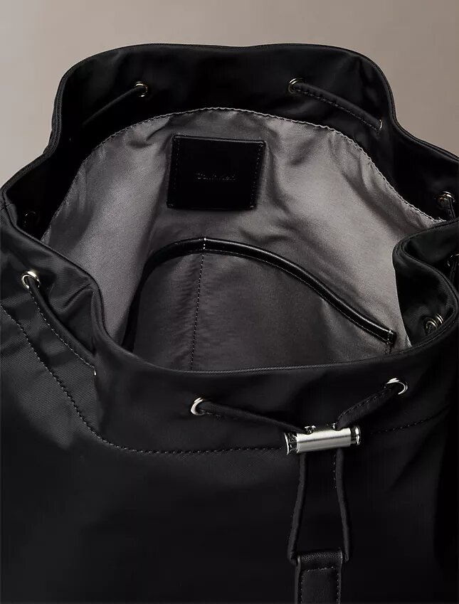Sac à dos en nylon mat à cordon Sac à dos en nylon mat à cordon