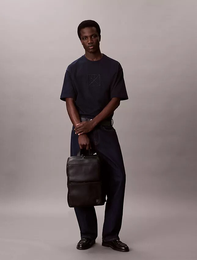 Sac à dos fin avec logo emblématique Sac à dos fin avec logo emblématique