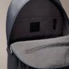 Sac à dos rond avec logo en relief