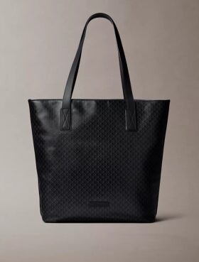Sac fourre-tout orné du logo emblématique sur toute la surface