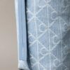 Sac seau en Denim avec logo emblématique sur toute la surface Sac seau en Denim avec logo emblématique sur toute la surface