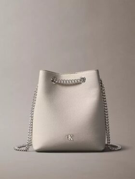 Sac seau minimaliste à Monogram