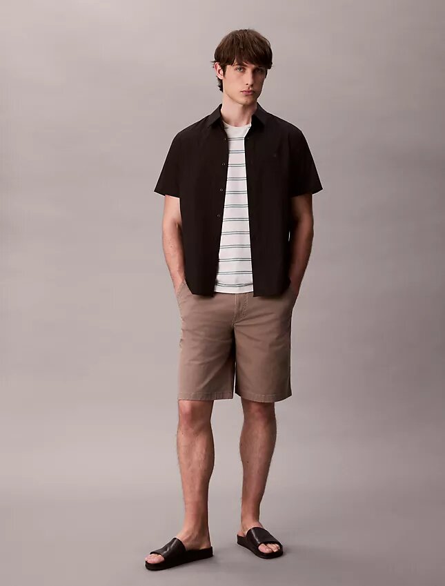 Short chino ample style années 90 Short chino ample style années 90