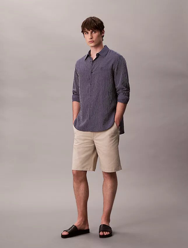 Short chino ample style années 90 Short chino ample style années 90