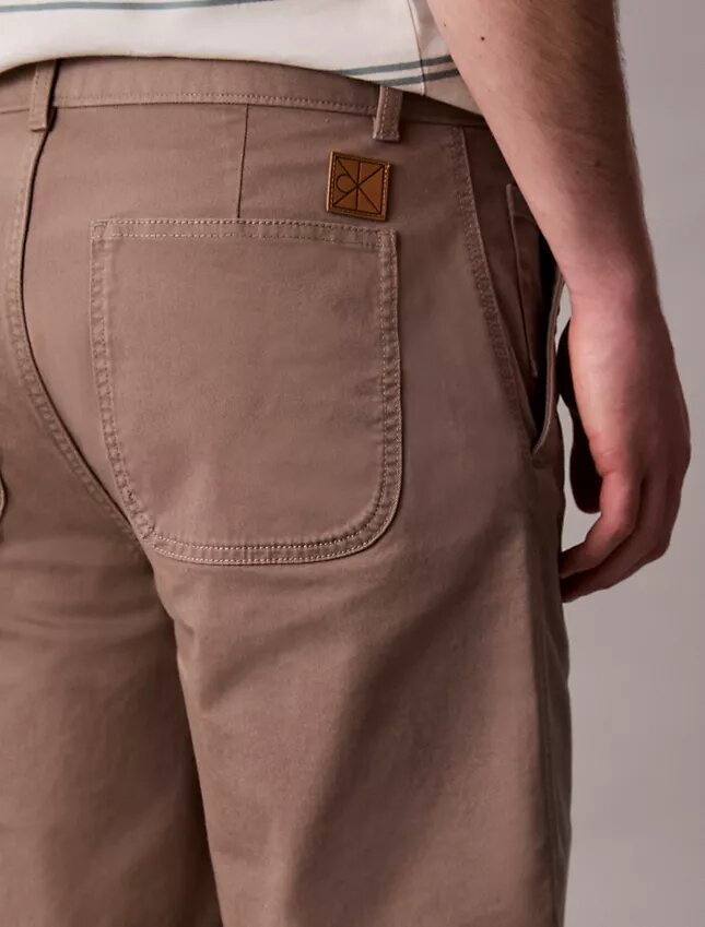 Short chino ample style années 90 Short chino ample style années 90