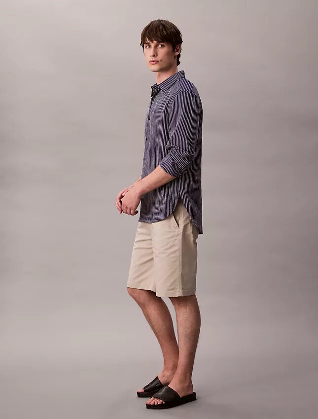 Short chino ample style années 90 Short chino ample style années 90