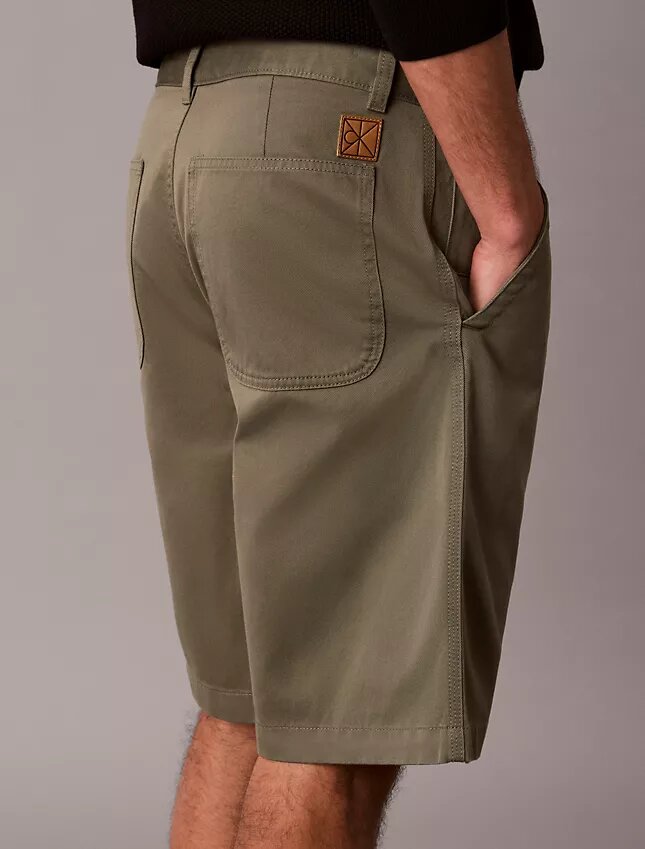 Short chino ample style années 90 Short chino ample style années 90
