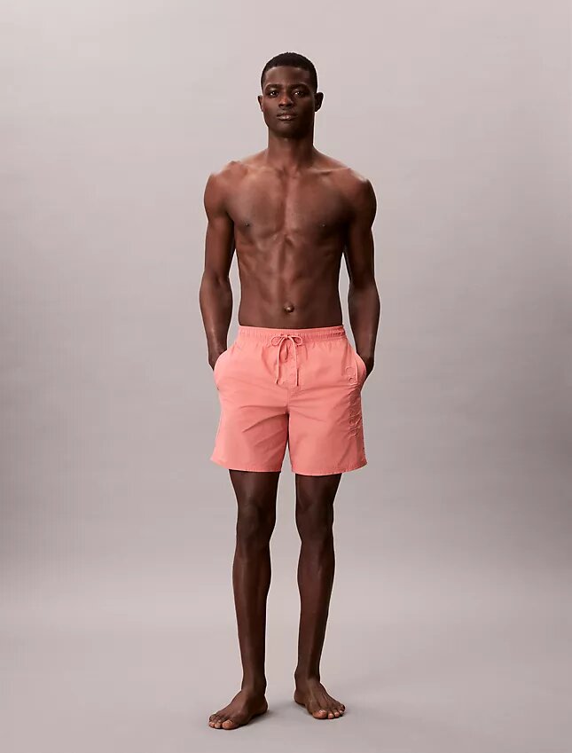 Short de bain avec logo graphique Short de bain avec logo graphique