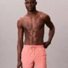 Short de bain avec logo graphique Short de bain avec logo graphique