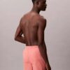 Short de bain avec logo graphique Short de bain avec logo graphique