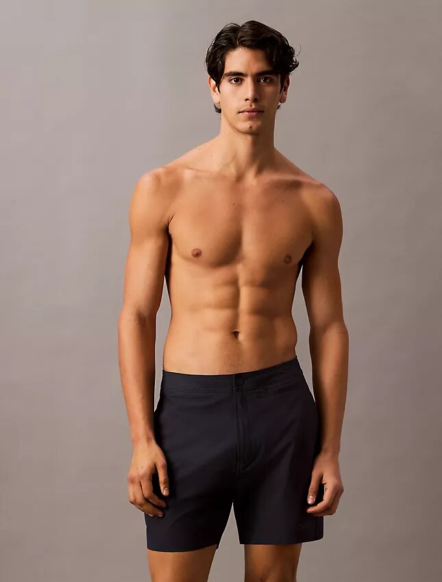 Short de bain Volley ajusté 5″ Short de bain Volley ajusté 5″