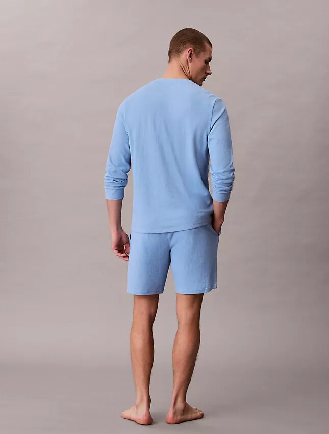 Short de nuit en maille gaufrée Short de nuit en maille gaufrée