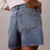 Short en denim coupe trapèze Short en denim coupe trapèze